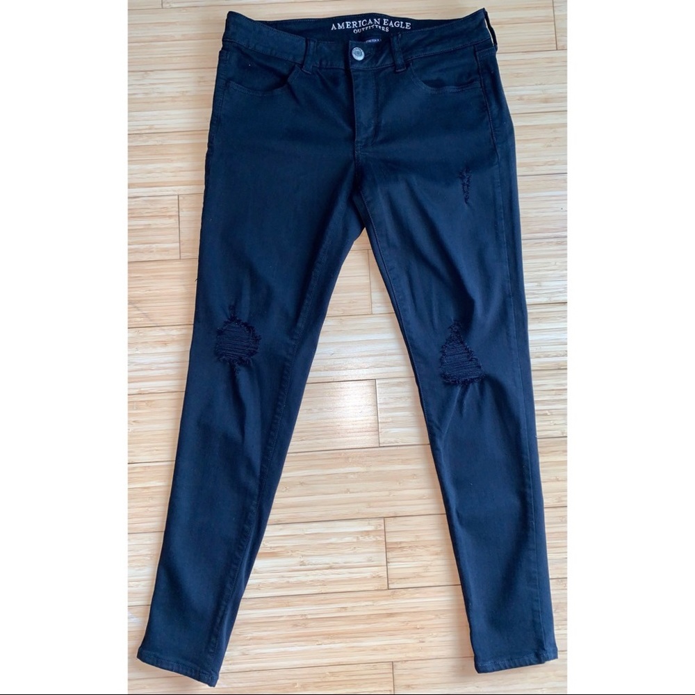 American Eagle | Women’s Distressed Black Super Stretch Denim Jeggings Size 8